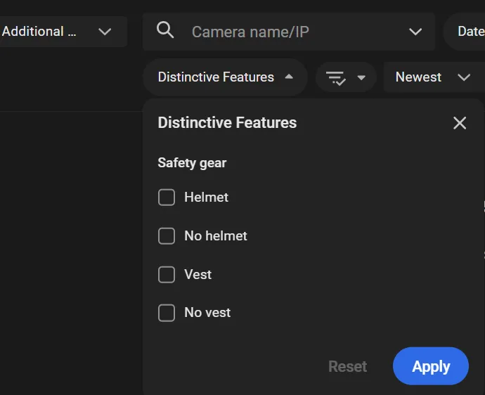 Distinctive Features filter panel with Safety gear check boxes for Helmet, No helmet, Vest, and No vest